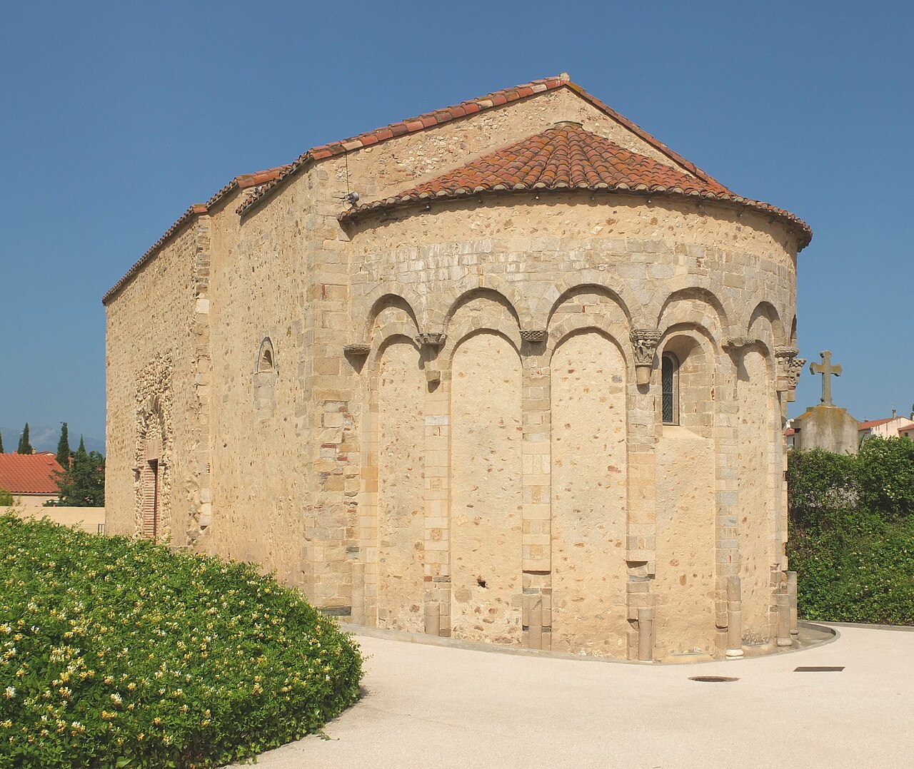 chapelle Saint-Julien-et-Sainte-Basilisse de Villeneuve-de-la-Raho
