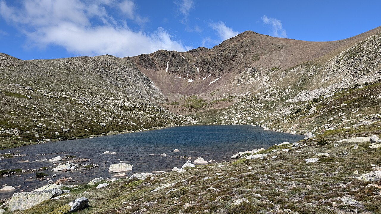 Estany de Coll Roig — Dorres