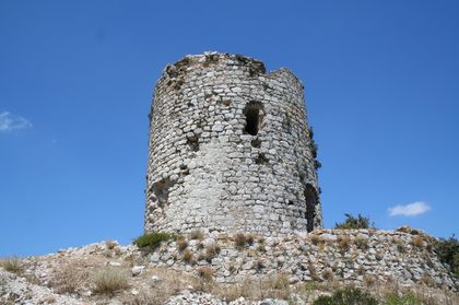 LA TOUR DEL FAR